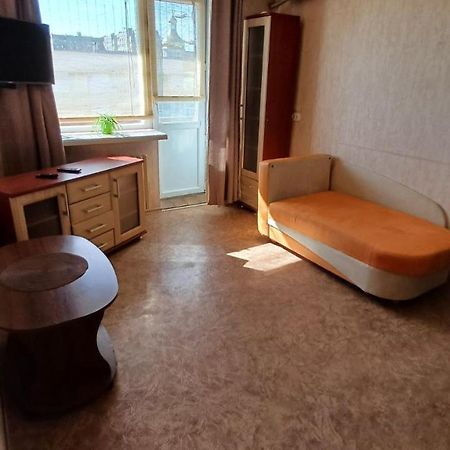 Apartment 2 Rooms Slobozhansky Prospekt Nizhnednepsovsk Exteriér fotografie