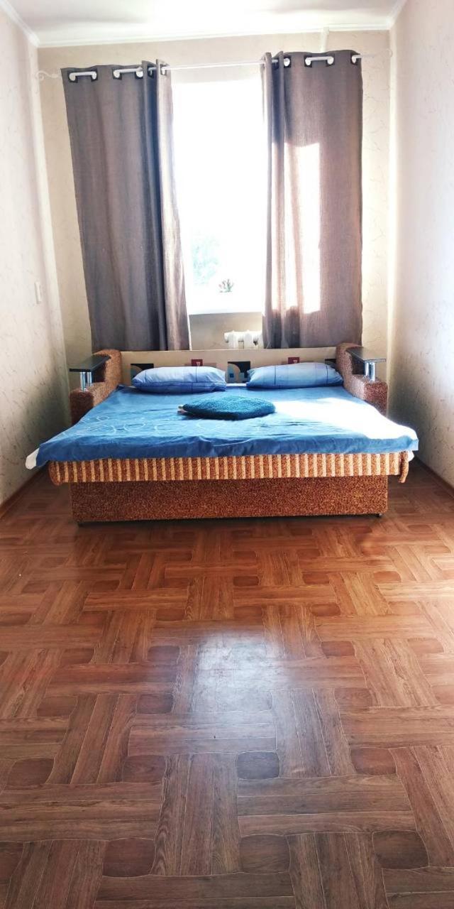 Apartment 2 Rooms Slobozhansky Prospekt Nizhnednepsovsk Exteriér fotografie