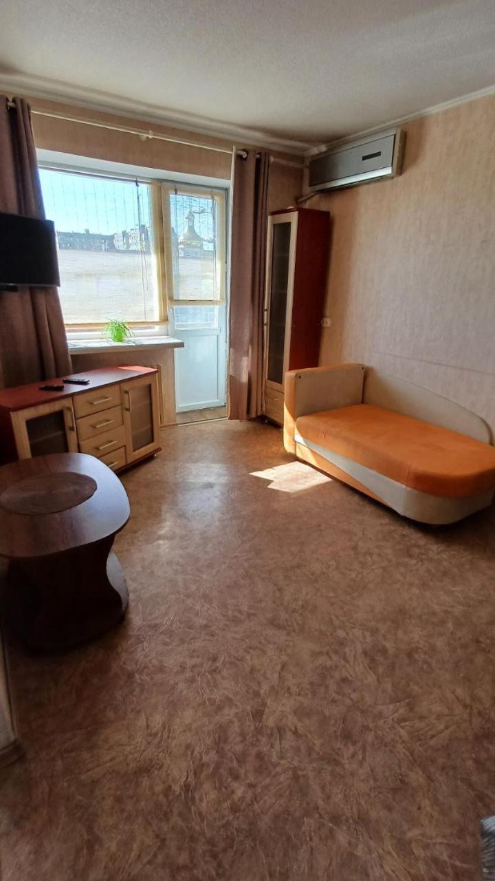 Apartment 2 Rooms Slobozhansky Prospekt Nizhnednepsovsk Exteriér fotografie